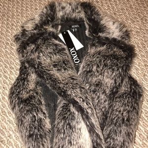 NWT Xoxo ultra soft furry vest